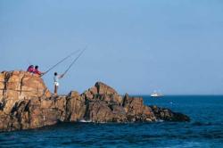 KZN South Coast  Fishing (Courtesy of SA Tourism)